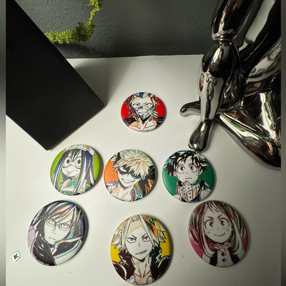 My Hero Academia Character Anime Character Pins (Big) - Picture 2 of 4
